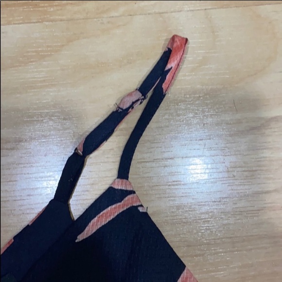 🆕 19 COOPER RUFFLE DRESS - Picture 5 of 6